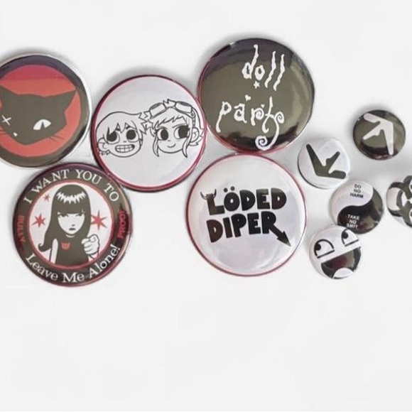 Assorted Emo Button Badge Set - Picture 2 of 4